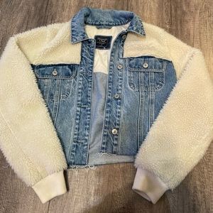 Abercrombie & Fitch Blue and Cream Jean Jacket
